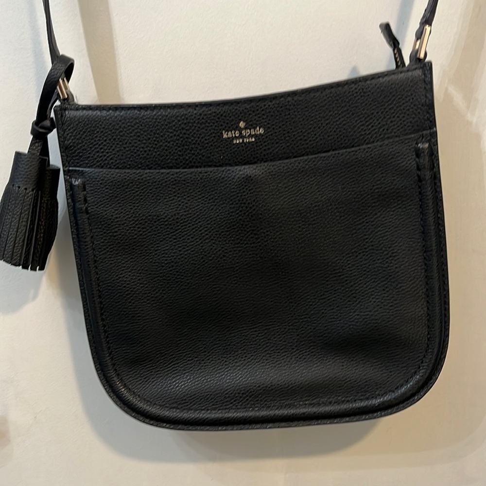 Kate spade crossbody satchel like new